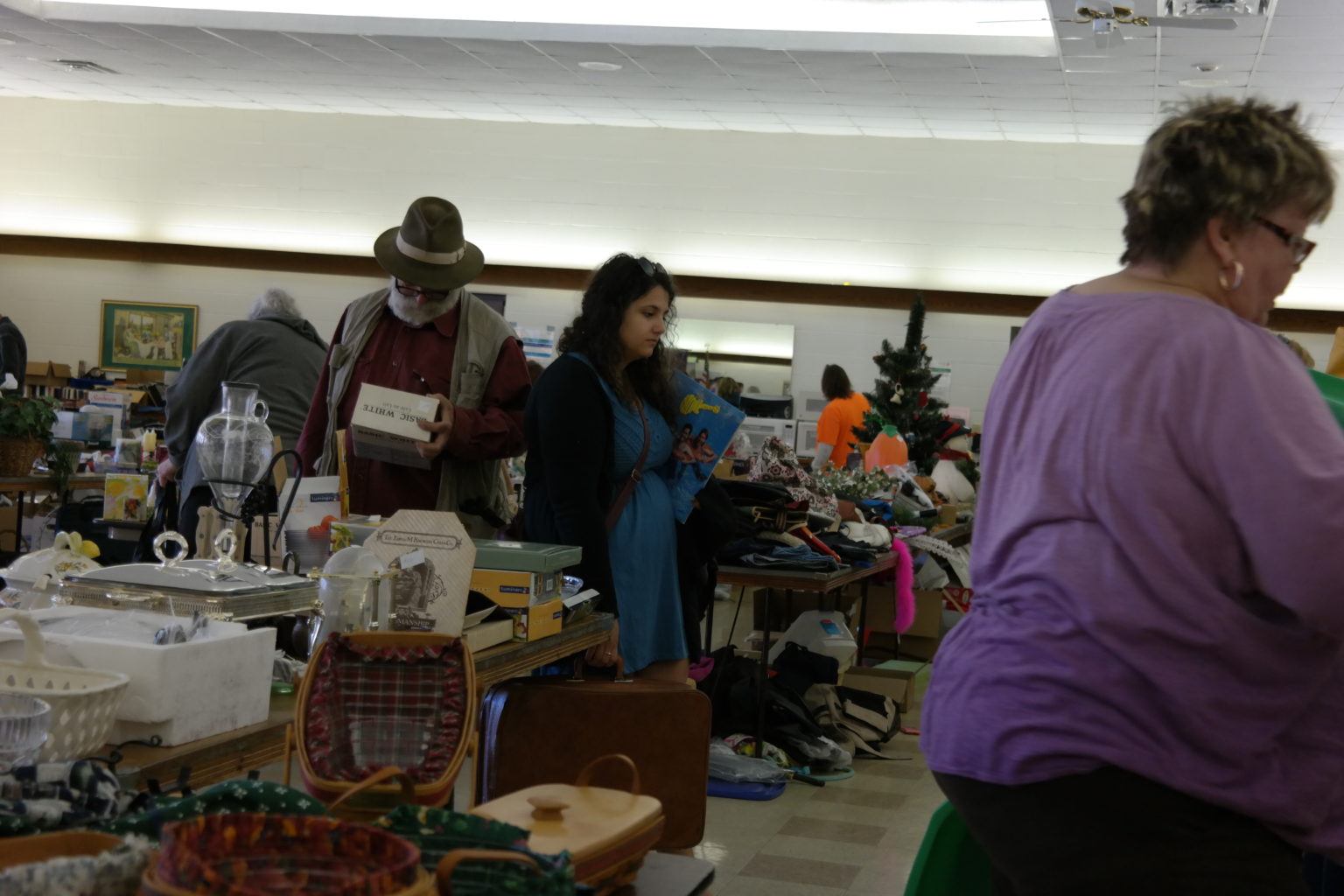 Trash & Treasure Sale UMC of Kent Live